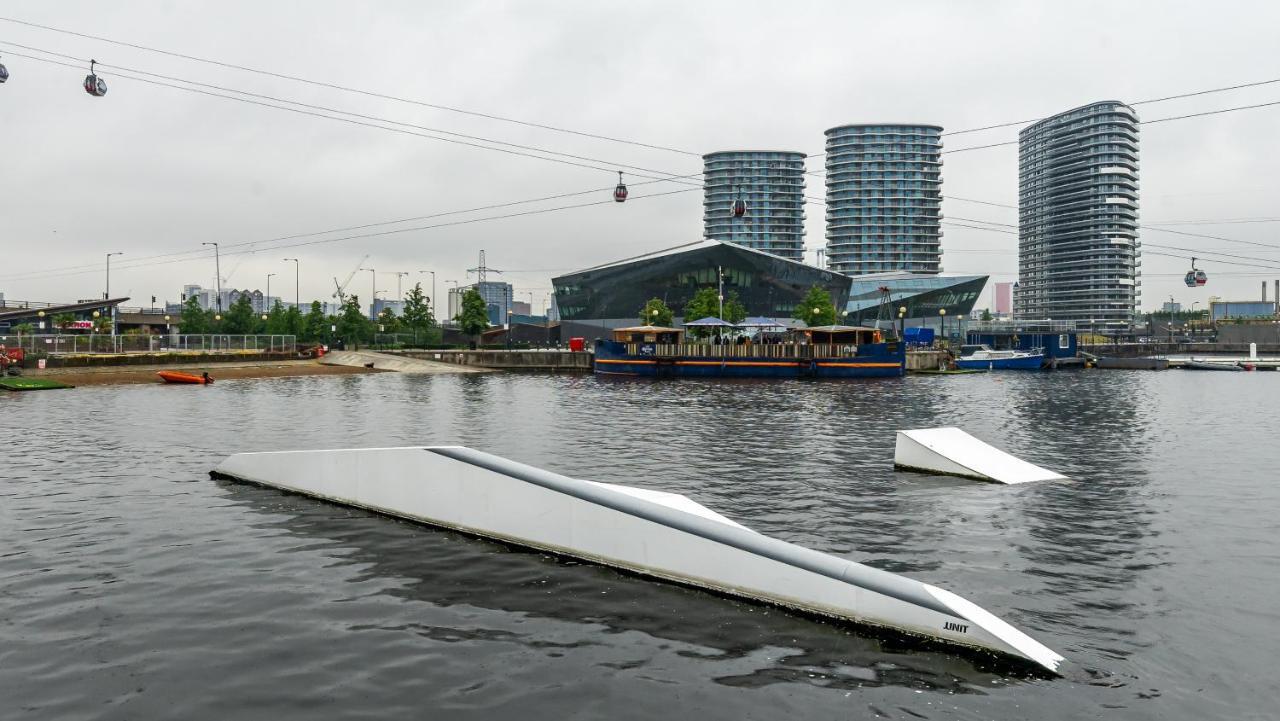 Cosy Riverview-London Excel Centre-O2 Arena Lägenhet Exteriör bild